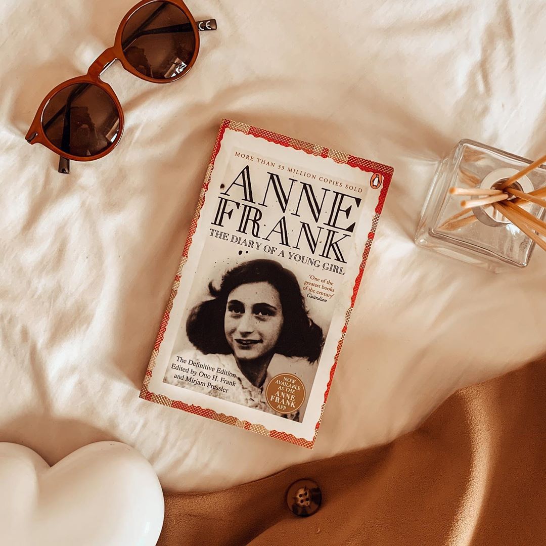 Josefinas’ Book Club: The Diary of Anne Frank 