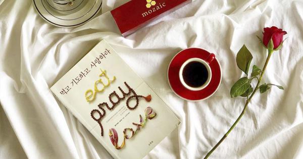 Josefinas' Book Club: Eat, Pray, Love