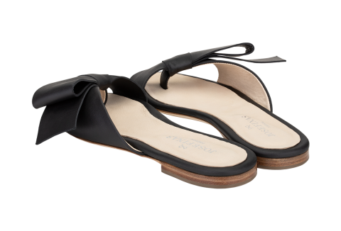 Marie Antoinette Slide Black