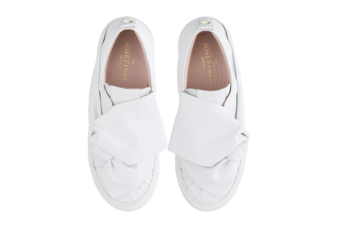 Josefinas Dream Big White