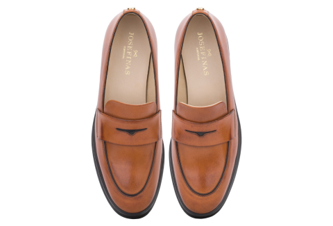 Josefinas Confidence Brown