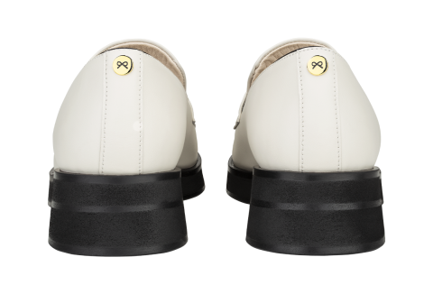 Josefinas Confidence White