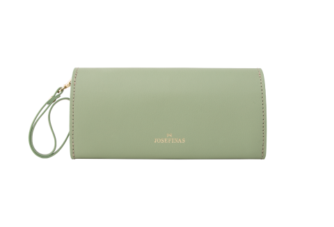 The Long Wallet Hiker