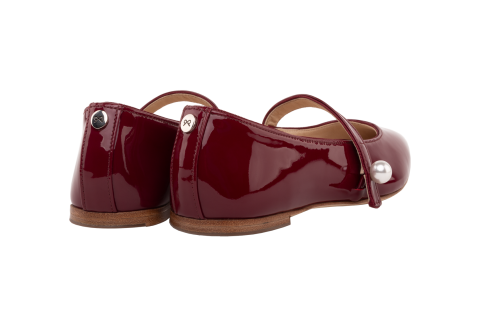 Josefinas On Point Burgundy