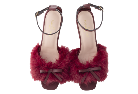 Josefinas Whisper Burgundy