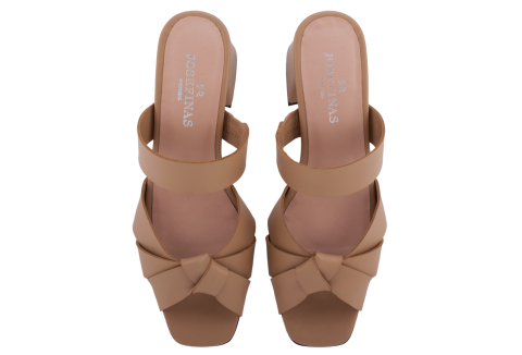 Essential Embrace_Josefinas Serene 01