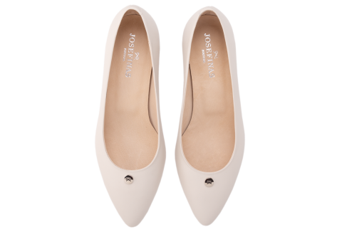 Josefinas Stride White