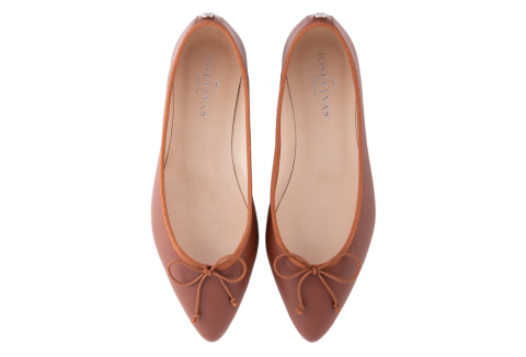 Josefinas Tiptoe Brown