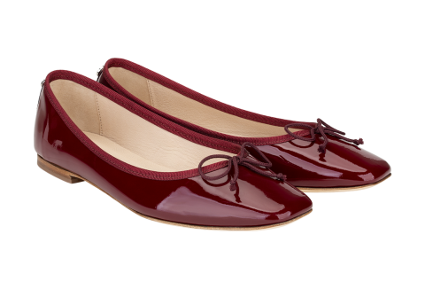 Josefinas Square Red Wine