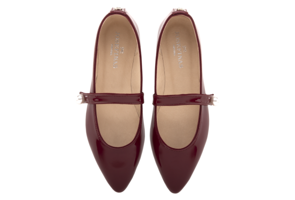 Josefinas On Point Burgundy