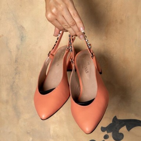 Josefinas High Standards Coral