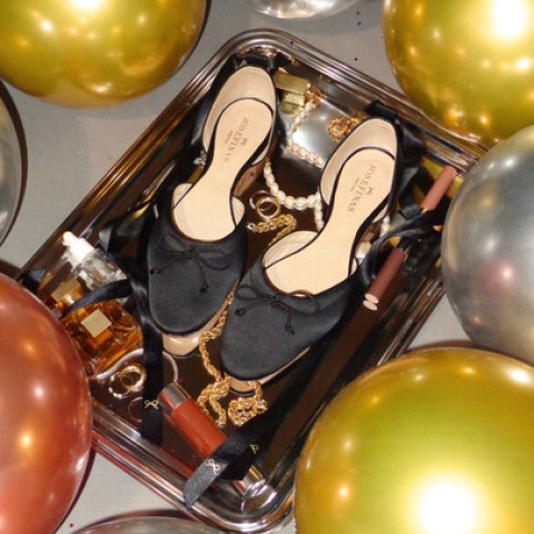 Josefinas Giselle Black