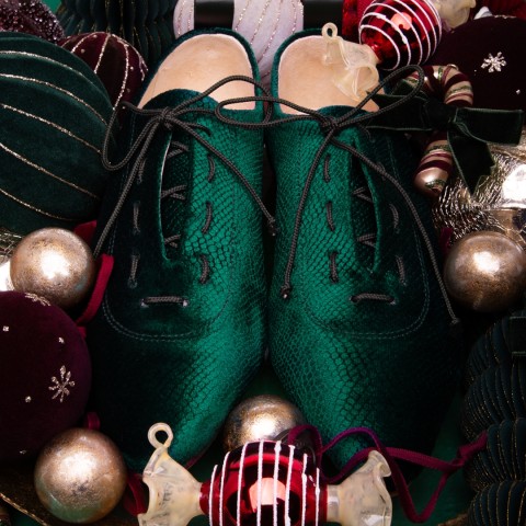 Josefinas Christmas Velvet Evergreen