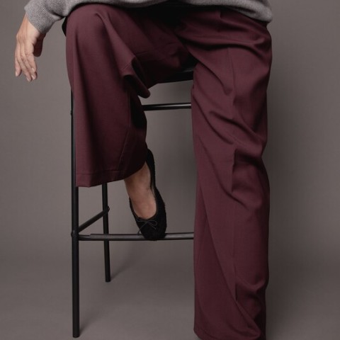 Josefinas Fluffy Black