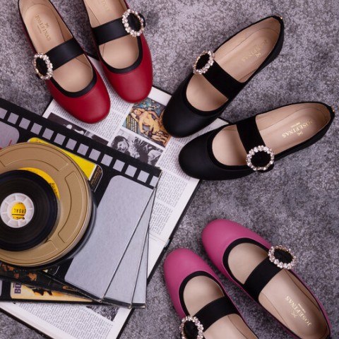 Josefinas Premiere Black