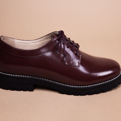 Josefinas Shibuya Lace-Up Burgundy