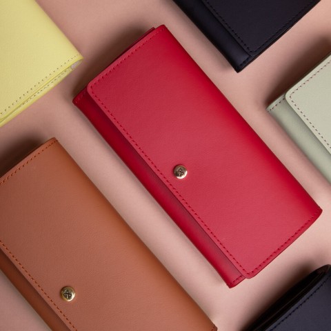 Josefinas The Long Wallet Lover 