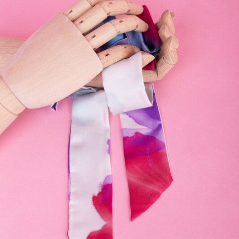 Josefinas Twilly Red Flower