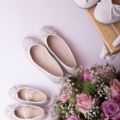 Josefinas White Pearl Kid