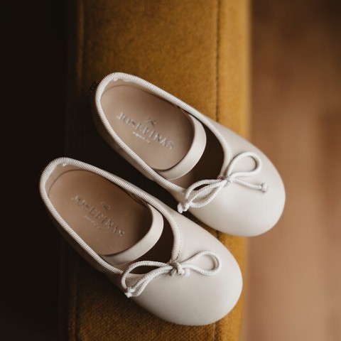 Josefinas White Pearl Toddler