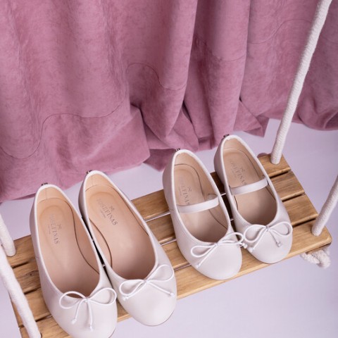 Josefinas White Pearl Toddler