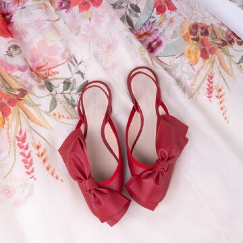 Josefinas Marie Antoinette Red