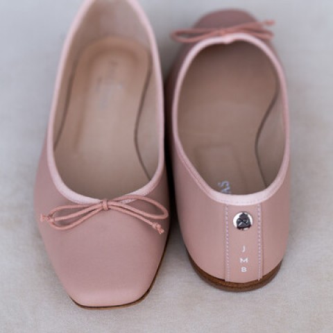 Josefinas Square Pink Lace