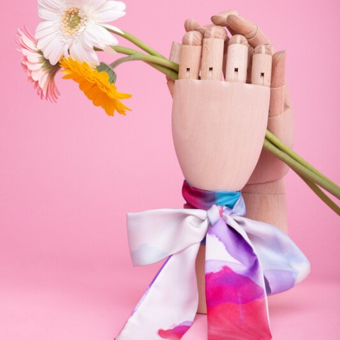 Josefinas Twilly Red Flower