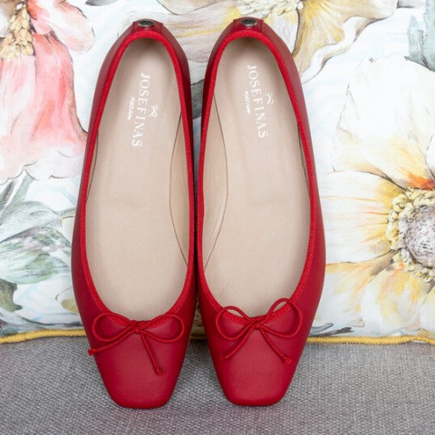 Josefinas Square Red