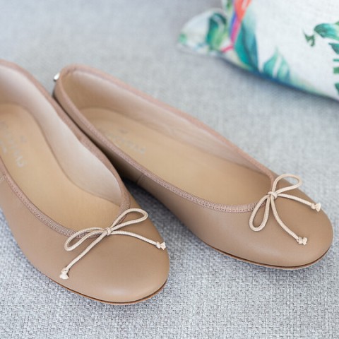 Josefinas Summer Beige High-Rise